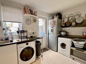 Kitchen - click for photo gallery
